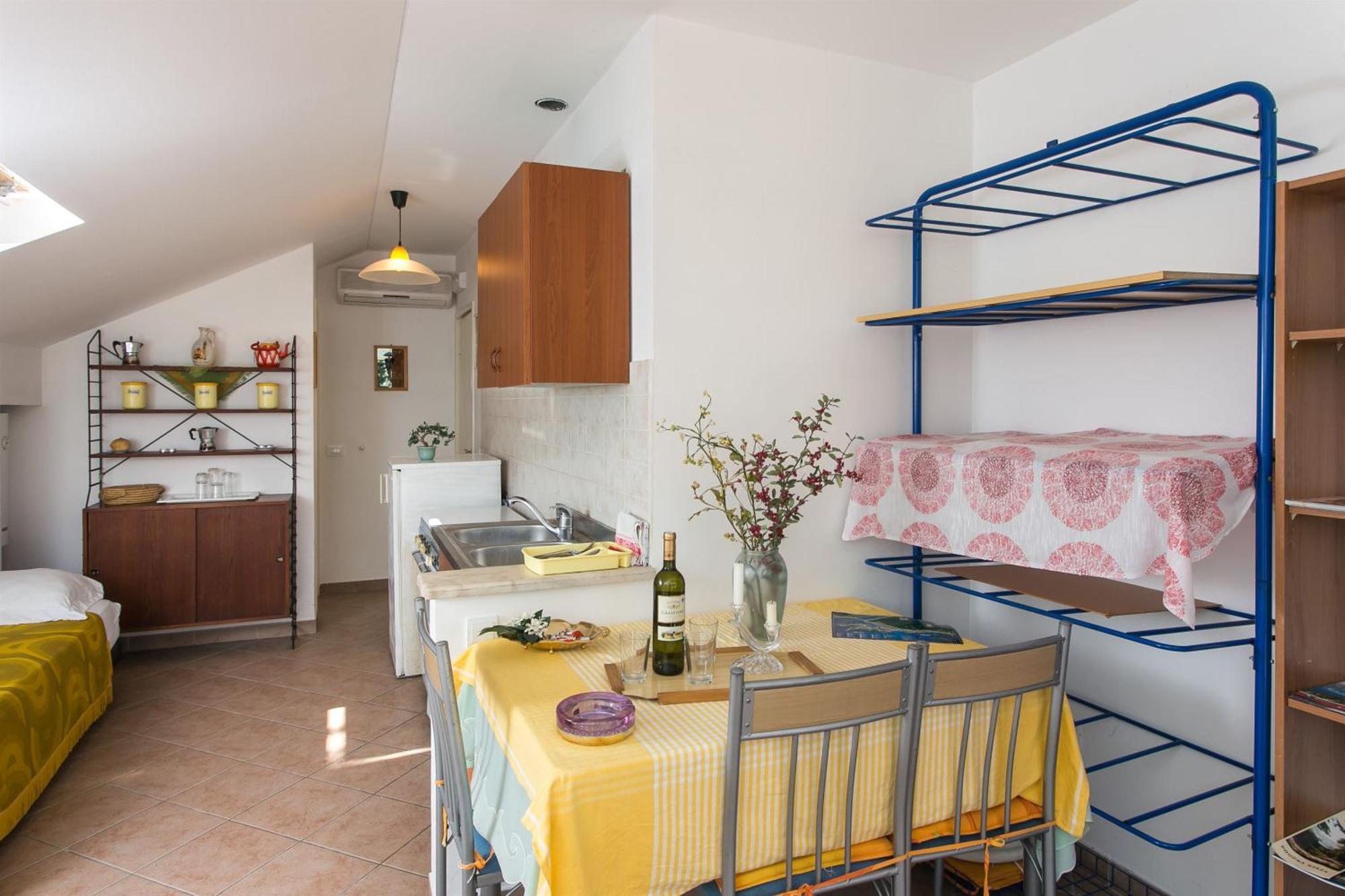 Apartments Marija - 50M From Beach Zaton  Ngoại thất bức ảnh
